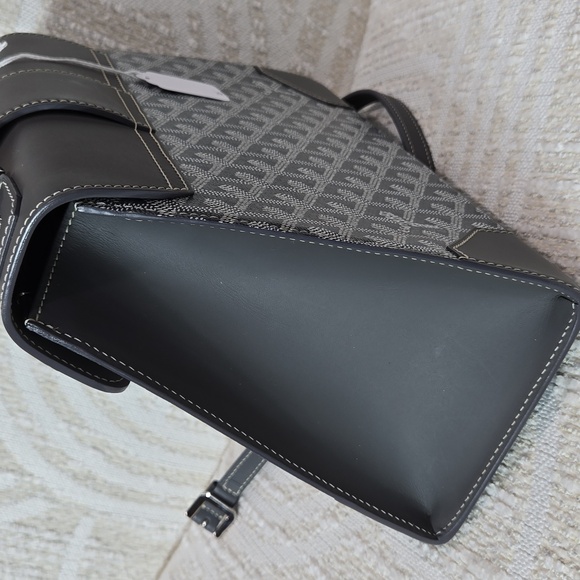 GOYARD Grey  Saigon Structure PM Goyardine Palladium Hardware - Picture 9 of 16